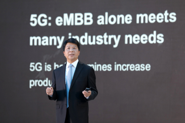 El Presidente rotativo de Huawei, Guo Ping, destacó el valor social de la tecnología en la lucha contra el COVID-19.