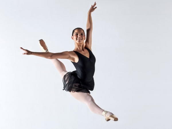 Centro de estudios superiores SISTI presenta licenciatura en danza integral
