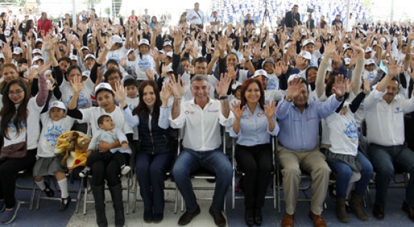 Tony Gali y Dinorah López inauguran la Tercera Semana Nacional de Salud