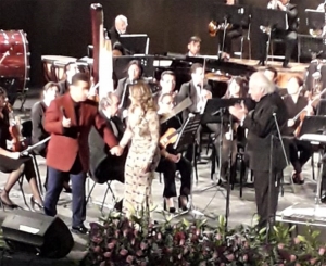 Triunfa en concierto por La Paz el gran Raffi