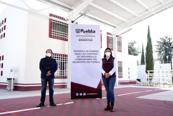 Ayuntamiento de Puebla entrega dos domos en las colonias San Ramón y SNTE