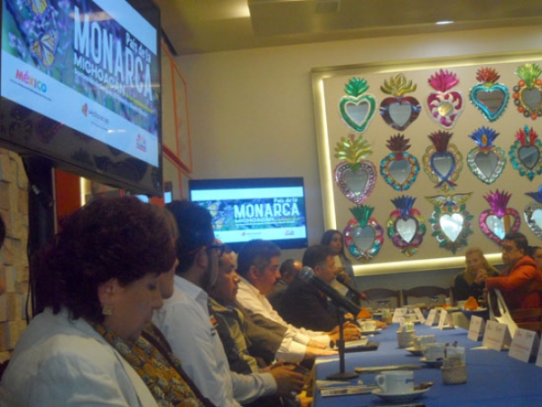 160 millones de Mariposa Monarca rodearán Michoacán