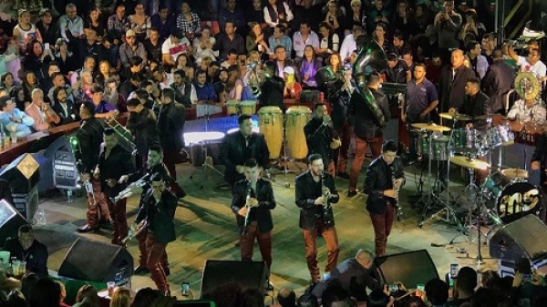Con lleno total Banda MS arrancó actividades del Palenque de la Feria de Puebla