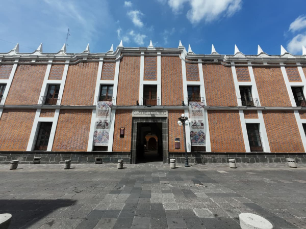 Cultura y FCE acercarán literatura al público poblano