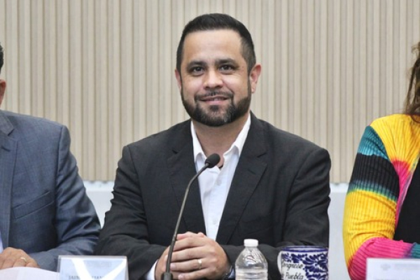 Diputado Aurioles concreta 14 iniciativas aprobadas
