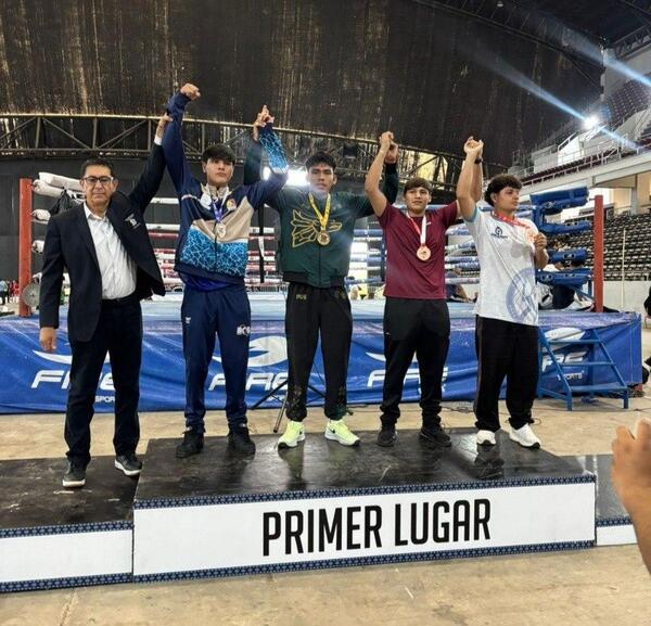 Brilla CONALEP en Festival Olímpico de Boxeo