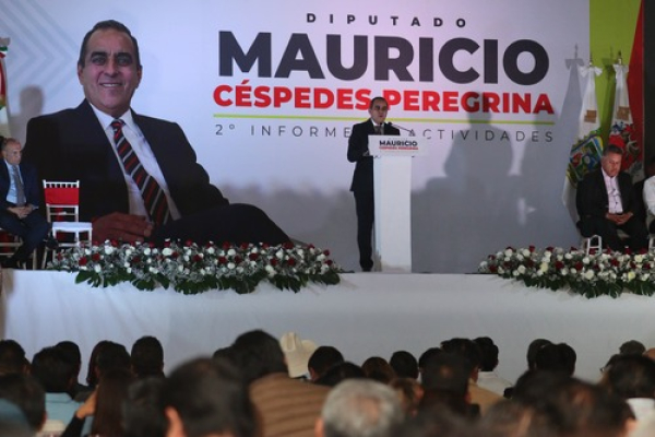 Presenta Mauricio Céspedes su Segundo Informe de Actividades