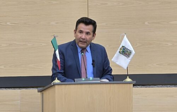 Legisladores se inconforman por desinformaci&oacute;n sobre la CDH