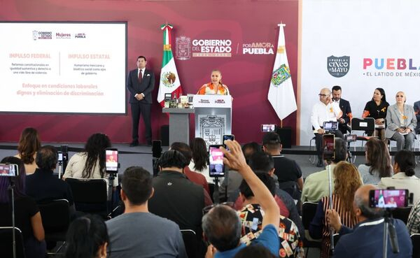 Puebla recibe reconocimiento por igualdad laboral