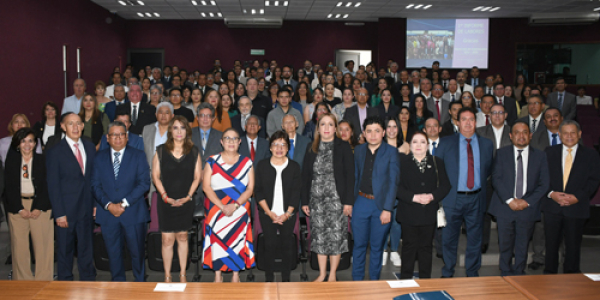 Alumnos de la Facultad de Contaduría Pública de la BUAP tienen herramientas para su desarrollo