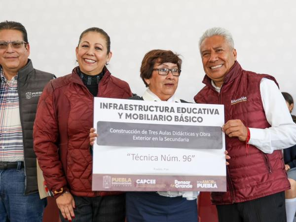 CEM recibe Infraestructura Educativa