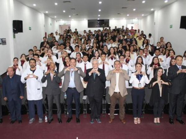 ISSSTEP impulsa formación de estomatólogos