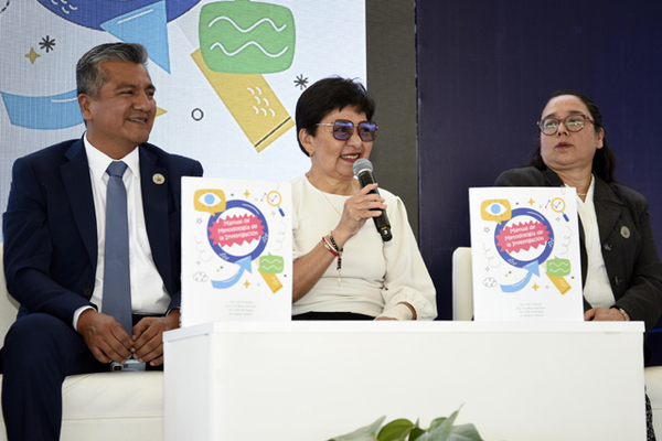 BUAP presentan el libro "Metodología de la Investigación"