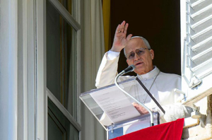 Servir y atender a los dem&aacute;s reaviva la verdadera alegr&iacute;a: Papa Le&oacute;n XIV