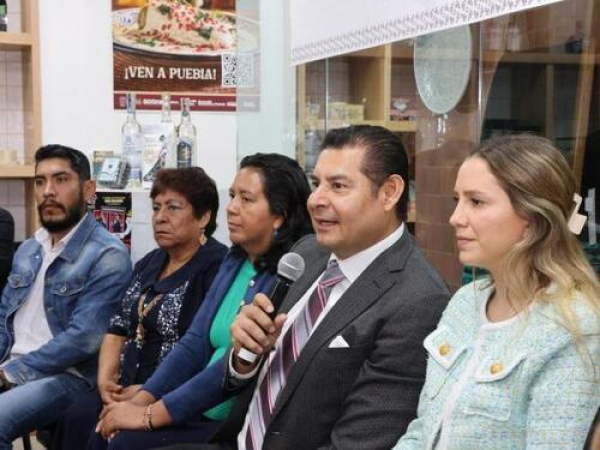 Desde CDMX, Alejandro Armenta invita a visitar Puebla
