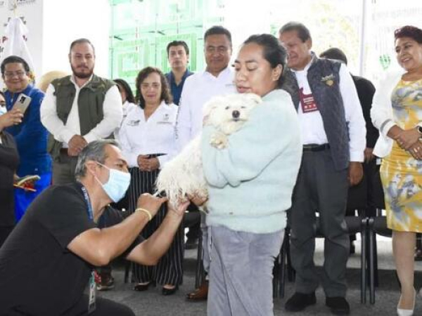 Semana Nacional de Vacunación Antirrábica en Coronango