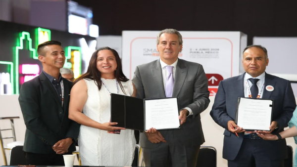 Pepe Chedraui recorre el Smart City Expo LATAM Congress