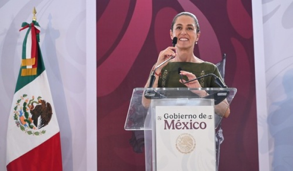 Claudia Sheinbaum rinde cuentas en Quintana Roo