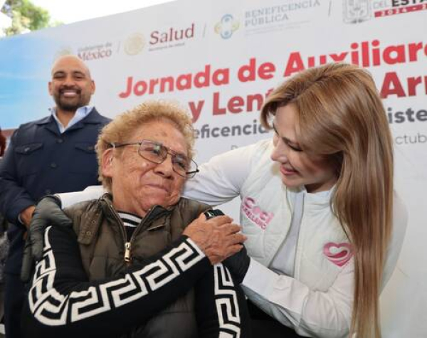 SEDIF inicia entrega de lentes y auxiliares auditivos