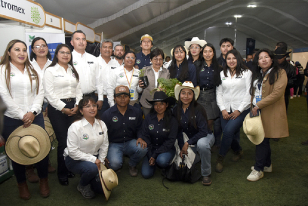 Arranca Expo Hortícola Puebla BUAP 2025