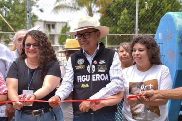 Inauguran obras en el distrito 20