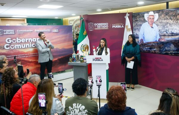 Mezcal poblano logra 20 medallas "Gran Oro"