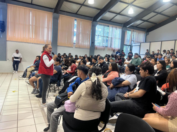 En San Martin se reafirma el diálogo con alumnos
