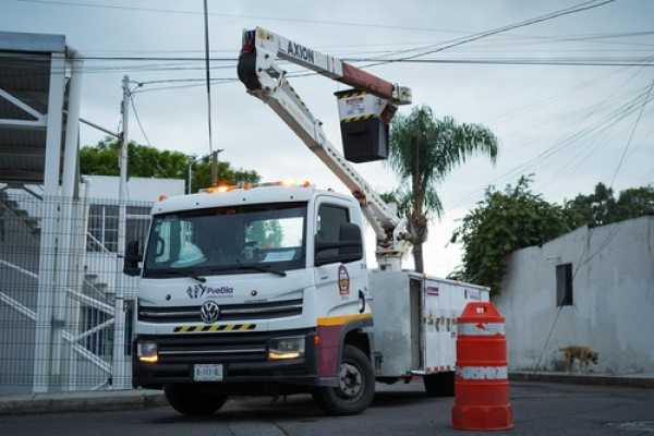 Más luminarias con la app &quot;Puebla Brilla&quot;