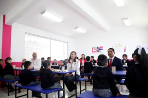 Puebla Capital abre desayunador en primaria Salvador Allende