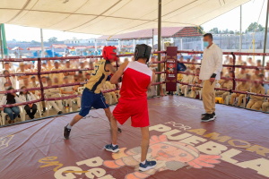 Realizan 1er Torneo de Box en penal de Puebla