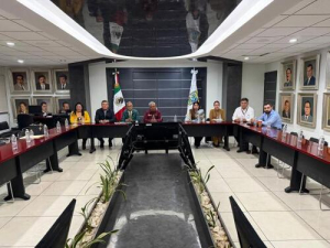 SEP mantiene di&aacute;logo con estudiantes normalistas