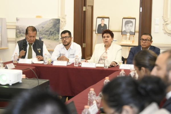 Puebla rumbo al Servicio Universal de Salud