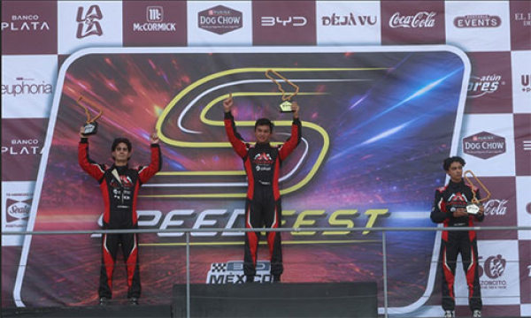 Alessandros Racing arrasa con tres victorias en Speed Fest de la F4