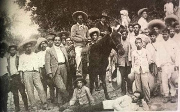 3 de mayo de 1903: día de fiesta, el asalto en Villagrande.*