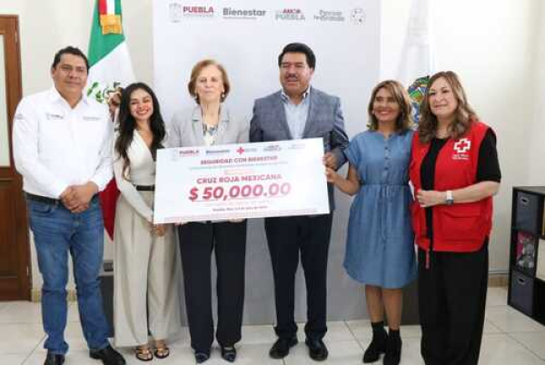 Bienestar entrega donativo a Cruz Roja Puebla
