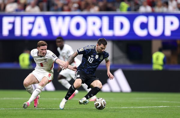 Argentina vence a Inglaterra; avanza a la final contra España