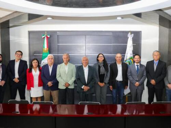 SEP otorga acuerdos a escuelas de formaci&oacute;n judicial