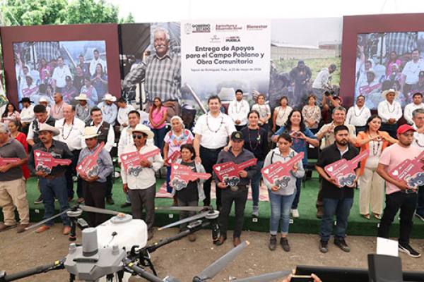 Gobierno Estatal impulsa la revolución agrícola y erradica la pobreza