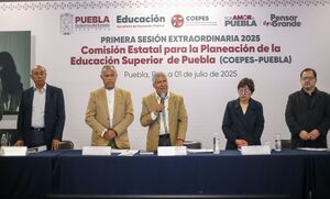 Puebla asegura educación superior con nuevas licenciaturas