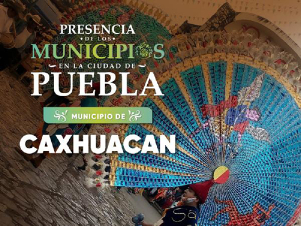 Caxhuacan llega a la Casa de Cultura para hacer una degustación gastronómica