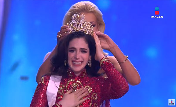 Fátima Bosch gana certamen Miss Universe Thailand 2025