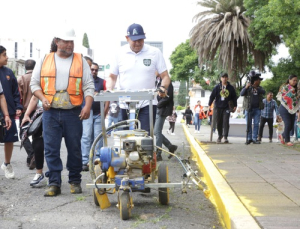 Alejandro Armenta impulsa faena comunitaria en col. Aquiles Serdán