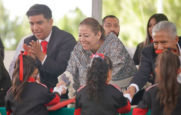 Bienestar impulsa a juventud de Canoa
