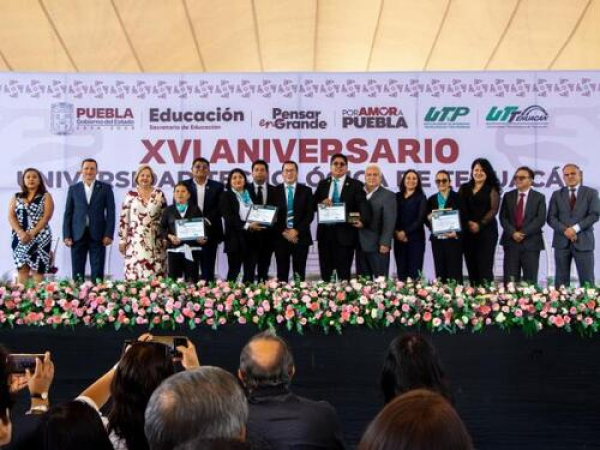 UTTehuacán celebra XVI Aniversario