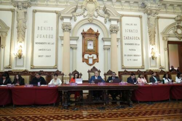 Ayuntamiento aprueba descuentos para pagar Predial
