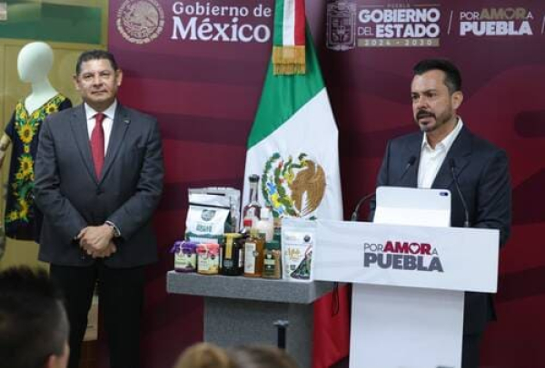 Armenta destaca sistema de movilidad en Puebla