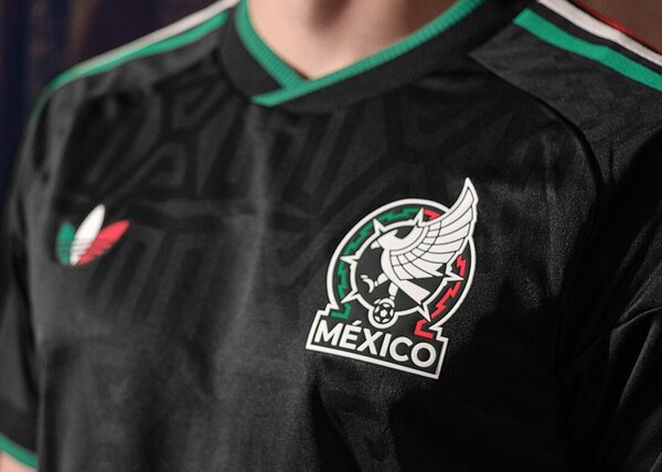Selección Mexicana presenta su tercer uniforme