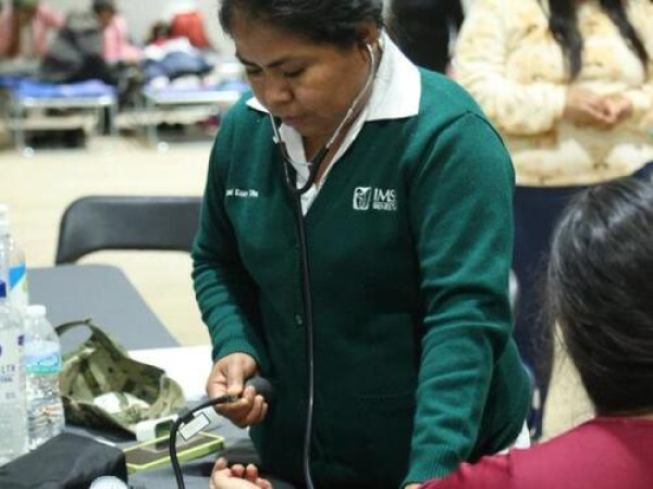 SSa garantiza servicio médico en refugio de Huauchinango