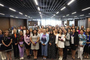 Conmemora Congreso el "Día Internacional de la Mujer"