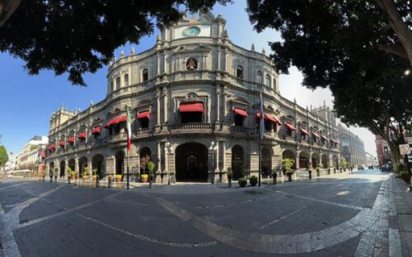Puebla capital emite recomendaciones por temporada vacacional